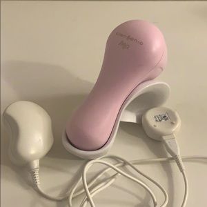 Clarisonic Mia w/ charger + stand